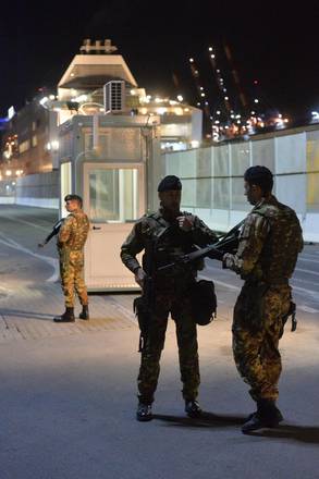 Terrorismo: controlli nel porto di Genova