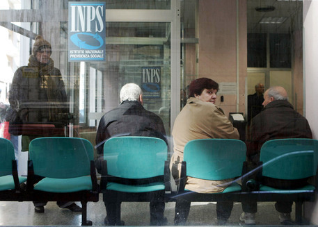 L.Stabilità, Alt dei pensionati, no al pagamento il dieci del mese © ANSA