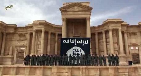 Video Isis, esecuzioni in teatro Palmira © ANSA