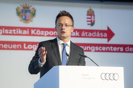 Ungheria, "la visita di Xi è cruciale per le relazioni economiche"