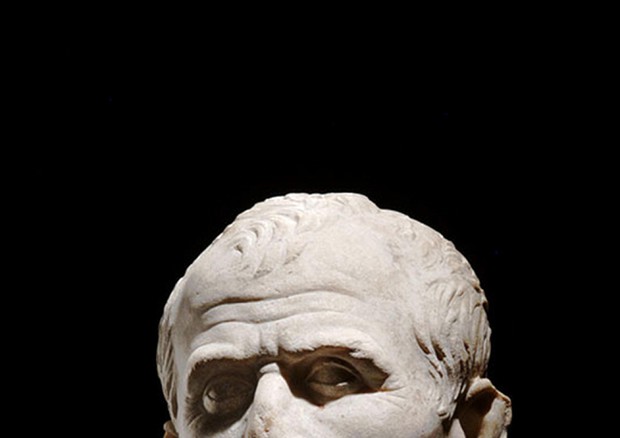 Un busto in marmo di Giulio Cesare