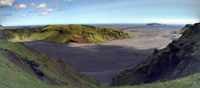 LE VACANZE DEI LETTORI Katla Geo Park, Islanda, foto inviata da Gianluca Righi (foto: Ansa)
