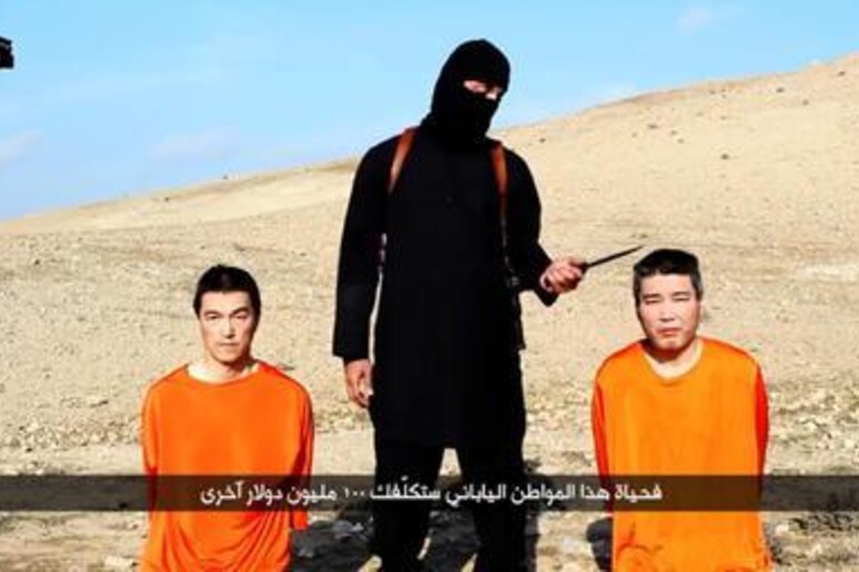 Messaggio Isis: conto alla rovescia per gli ostaggi giapponesi - RIPRODUZIONE RISERVATA