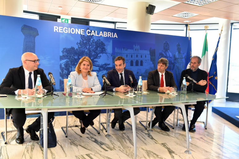 Tripodi, le Regioni attori chiave del Sistema Italia - RIPRODUZIONE RISERVATA