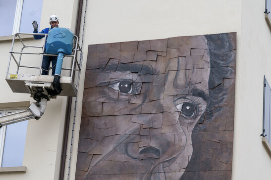 F1: inaugurato a Imola murale 'Saudade: il volto di Senna'